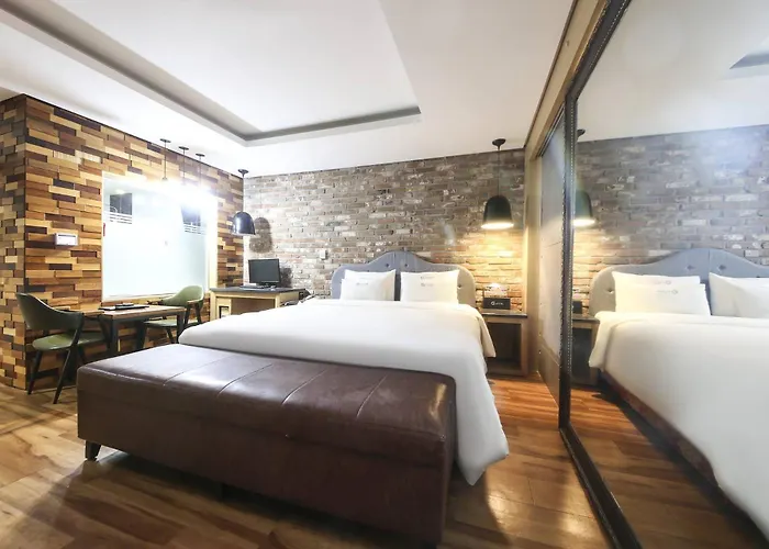 Hotel Q5 Songdo 3*