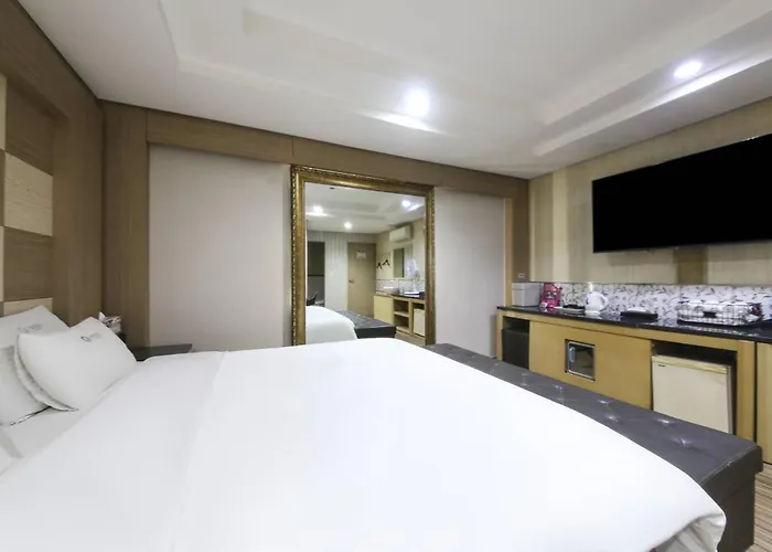 Hotel Q5 Songdo Busan
